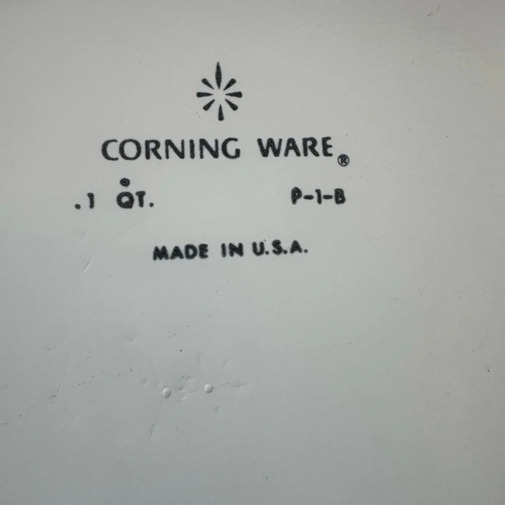 Vintage Corning Ware Blue Vintage Cornflower P-1-B 1 Qt Casserole with Glass Lid
